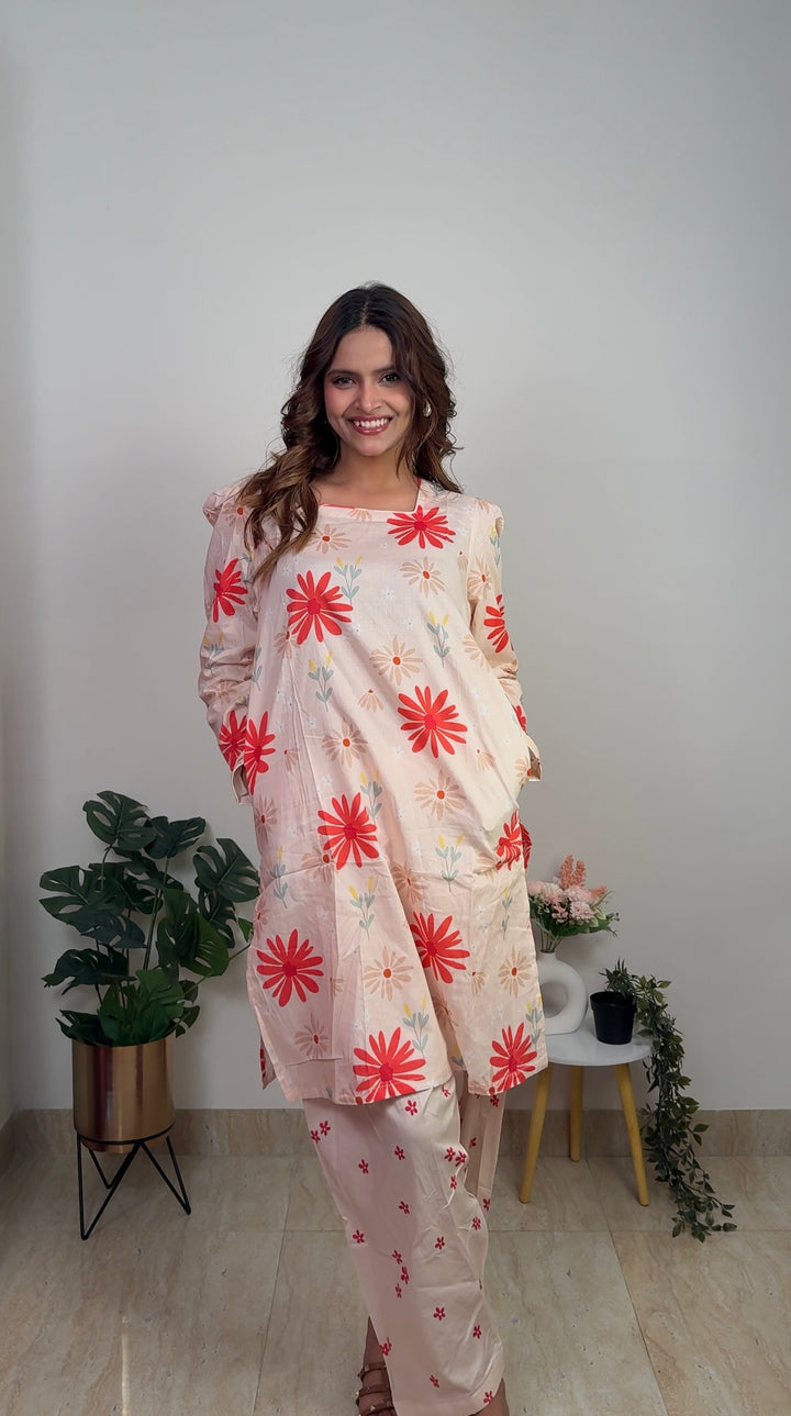 ELANORA BLOOM SET